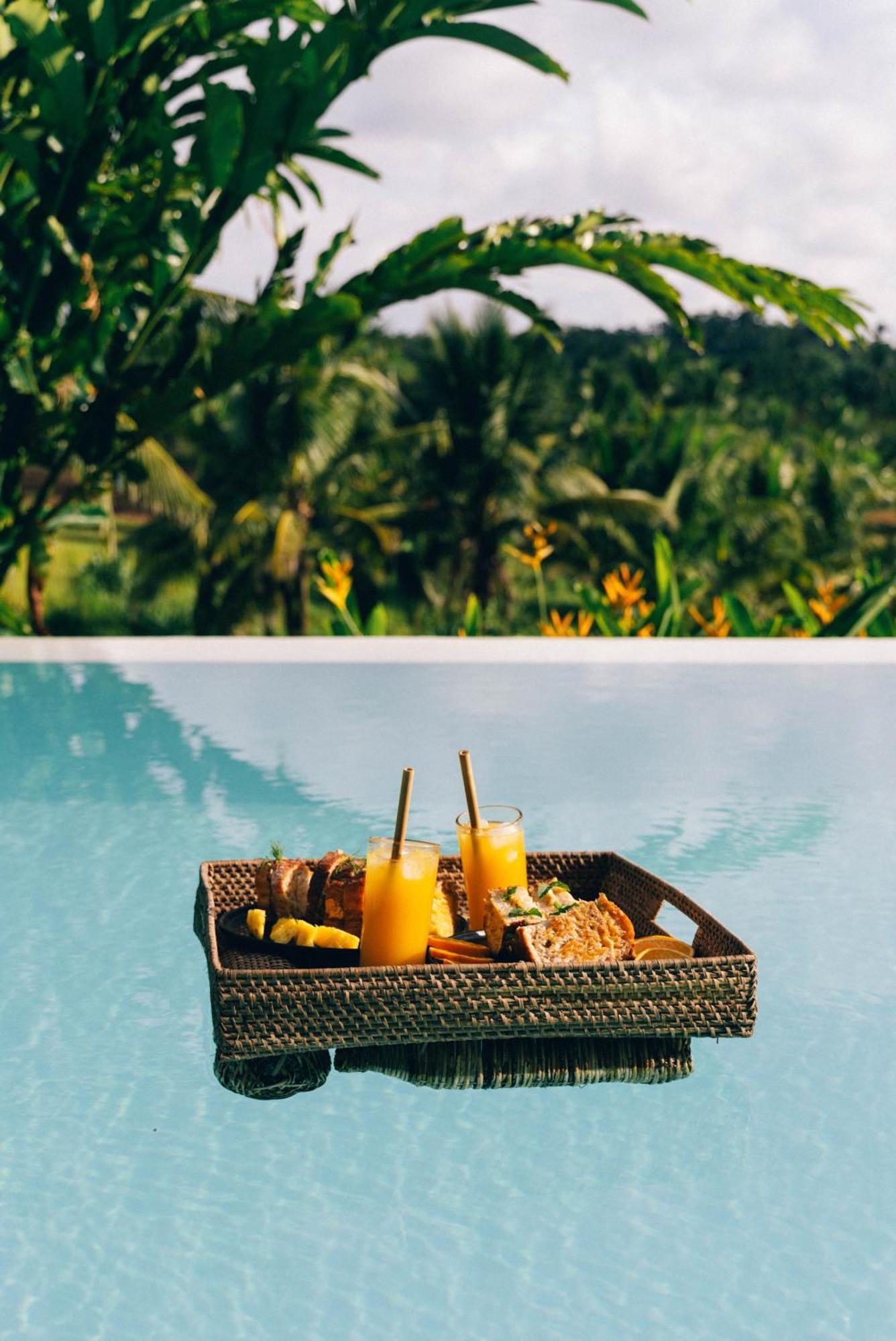 Mango Tree Siargao Villa Хенерал Луна Екстериор снимка